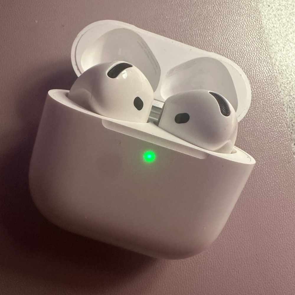 Apple Airpods 4